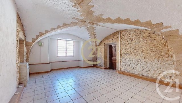 Appartement F2 à louer REMOULINS