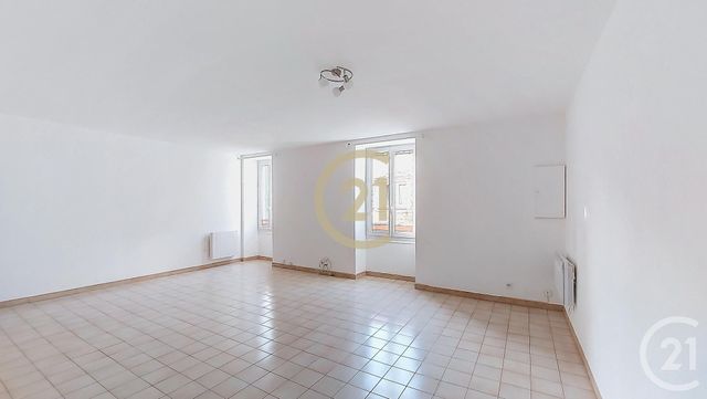 Appartement F4 à louer REMOULINS